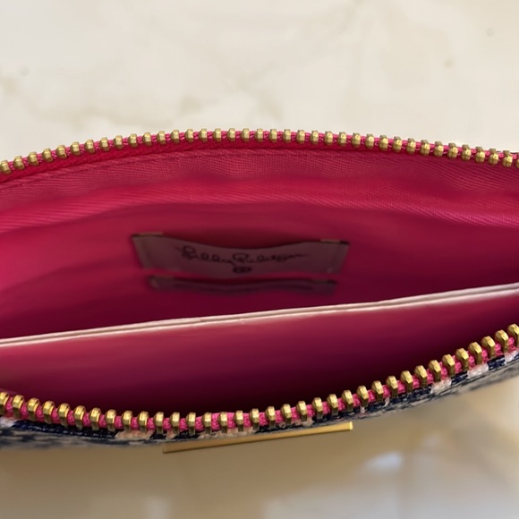 Lilly Pulitzer Target 20th Anniversary Collection Navy White Fish Upstream Pouch - Picture 4 of 4